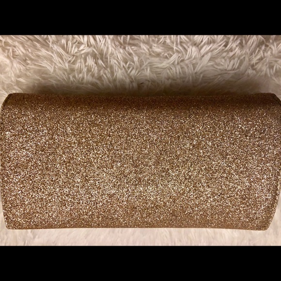 ✨Liz Claiborne Phone Charging Crossbody Bag✨ - Picture 5 of 6